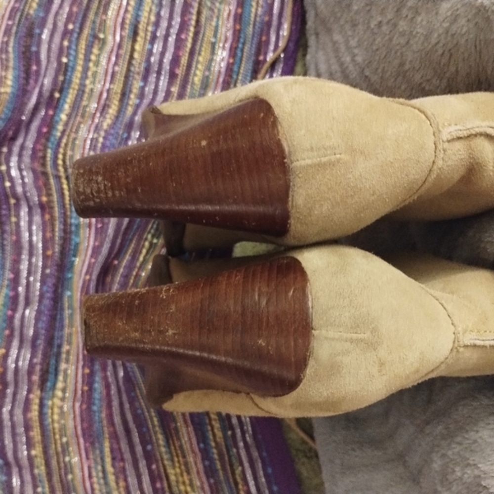 Michael Kors suede wedges - Picture 7 of 8